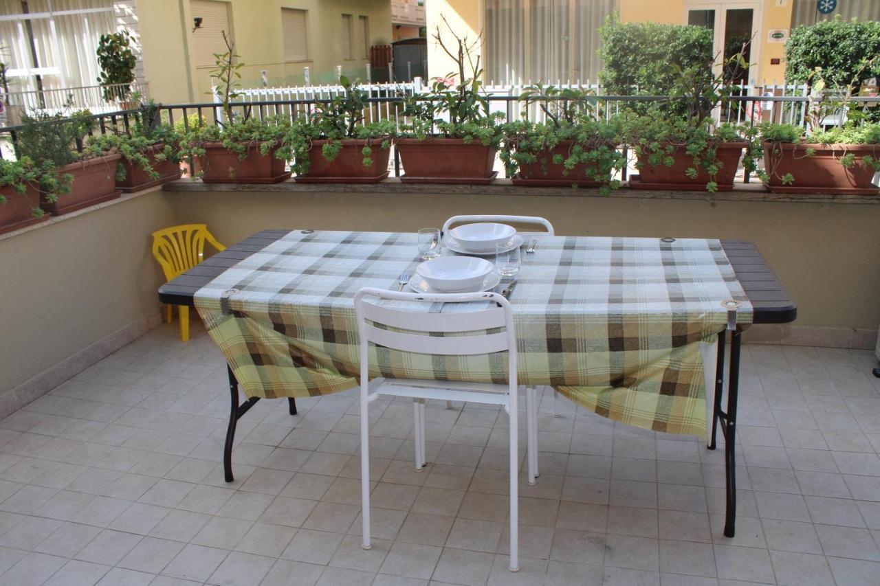 Sea Sweet Home Rimini Extérieur photo